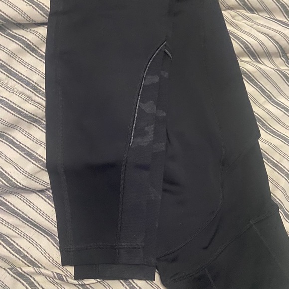 Lululemon Fast And Free Camo Mesh - Picture 3 of 3